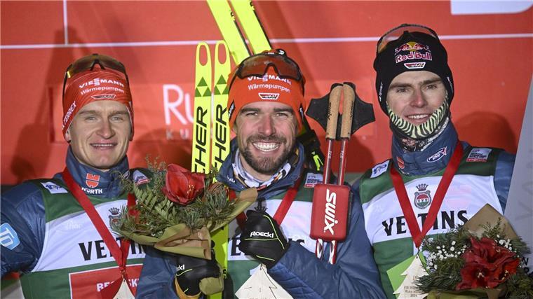 Kombinierer Rydzek führt deutsches Trio aufs Podium Julian Schmid (l), Johannes Rydzek (M) und Vinzenz Geiger sorgten in Finnland für ein deutsches Podest in der Norischen Kombination.