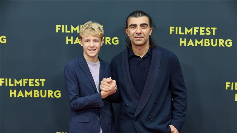 „Amrum“: Fatih Akin und das Erbe von 1945 Jungschauspieler Jasper Billerbeck und Regisseur Fatih Akin. (Archivbild)