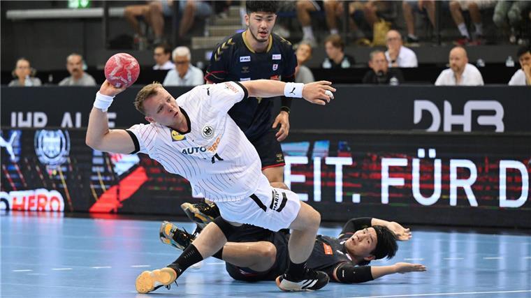 Handball-Teams holen sich Selbstbewusstsein für Olympia Jungstar Fischer traf gegen Japan nach Belieben.