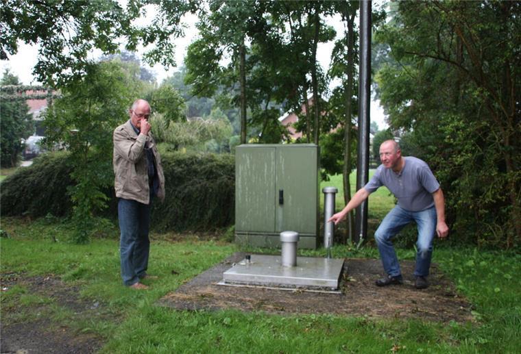 Hier stinkt es: Einwohner klagen bei Versammlung in Offenwarden Pumpstation am Schießstand in Offenwarden