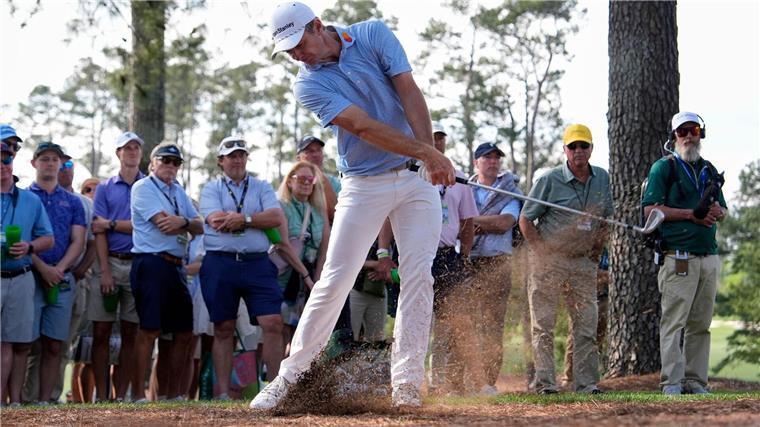 Justin Rose liegt nach dem ersten Tag in Führung.