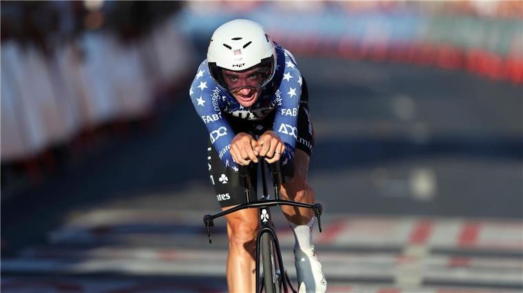 Spanien-Rundfahrt: McNulty gewinnt erste Etappe Kam als Schnellster ins Ziel: Brandon McNulty.