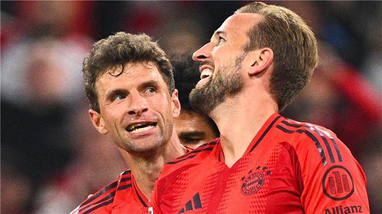 Kanes Torshow vor Lewandowski-Duell - Wirbel um Bayern-Boss Kane (r) und Müller haben Spaß.