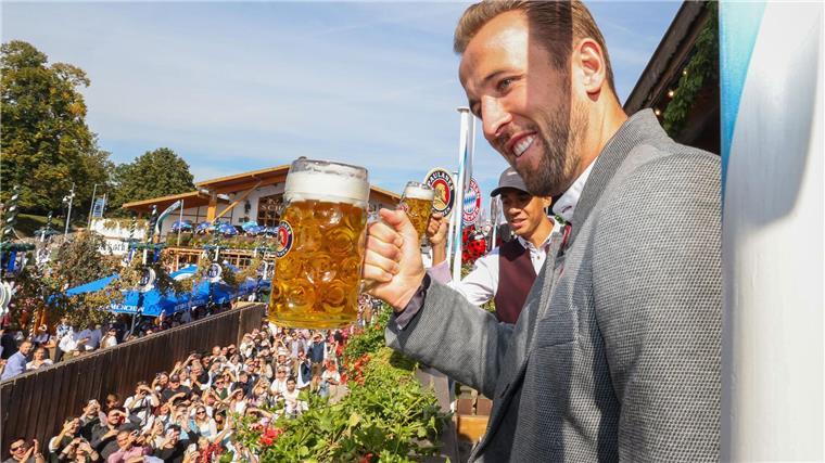 Rekordchampion gegen Meister - Viele reizvolle Duelle Kane will treffen und jubeln.