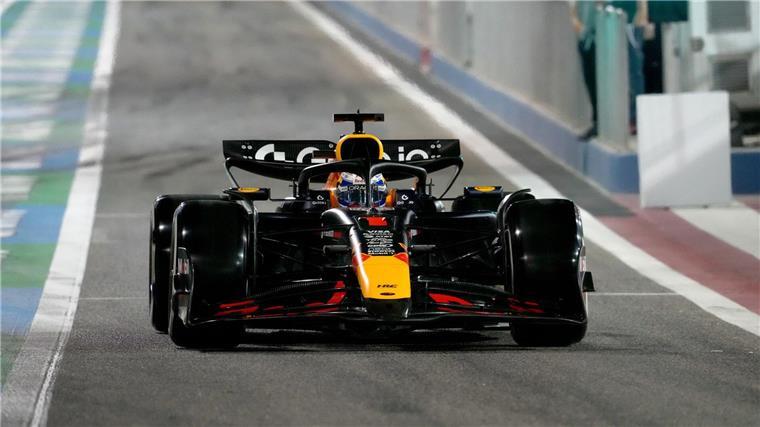 Knallhart-Kampf um die Formel-1-Krone im Jubiläumsjahr Kann er den fünften Titel nacheinander holen?