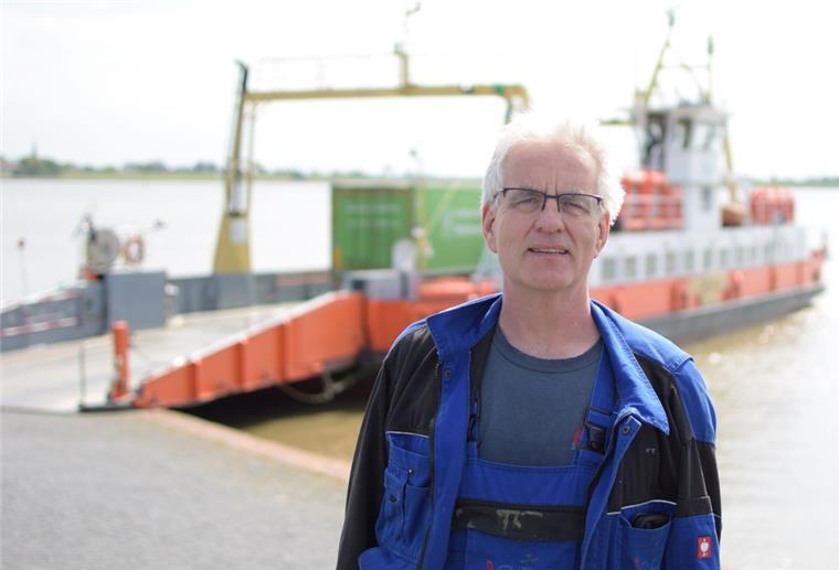 Teurer Treibstoff setzt der Sandstedter Weserfähre zu Kapitän und Reeder Peter Schultze von der Schnellfähre Brake-Sandstedt kämpft derzeit mit den hohen Brennstoffpreisen.