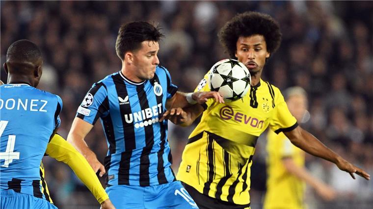 Erst „zäh“, dann mit Gittens: BVB feiert 3:0 in Brügge Karim Adeyemi (r) sollte über die linke Seite für Torgefahr sorgen.