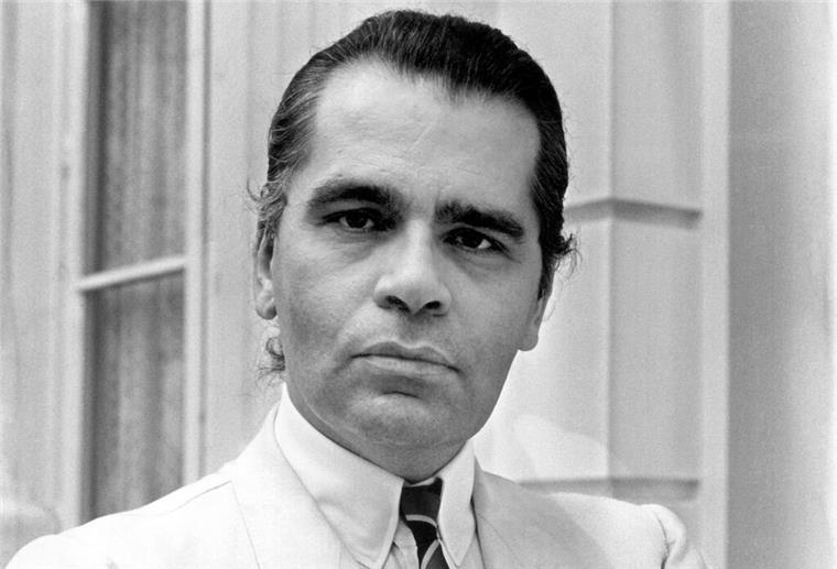Karl Lagerfeld stellt seine Duft-Creation „KL“ vor (1982).