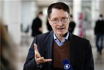 Karl Lauterbach glaubt nicht, dass ein weiterer Lockdown in Deutschland nötig sein wird.