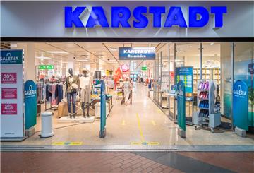 Karstadt bringe Kunden ins Columbus-Center, sagen die benachbarten Geschäftsleute.