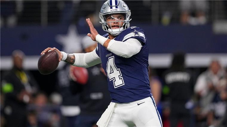 Dallas Cowboys statten Prescott mit NFL-Rekordvertrag aus Kassiert wohl kräftig ab: Quarterback Dak Prescott von den Dallas Cowboys.