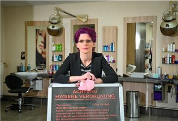Kein Umsatz, kein Einkommen: Die selbstständige Friseurin Daniela Buggel muss um ihre Existenz kämpfen.