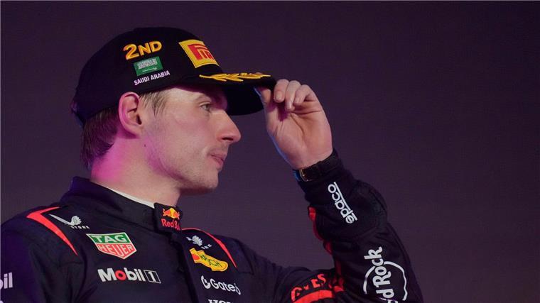 Wütender Verstappen mit Maulkorb - „Eis-Junge“ nun WM-Primus Keine gute Laune beim Weltmeister.