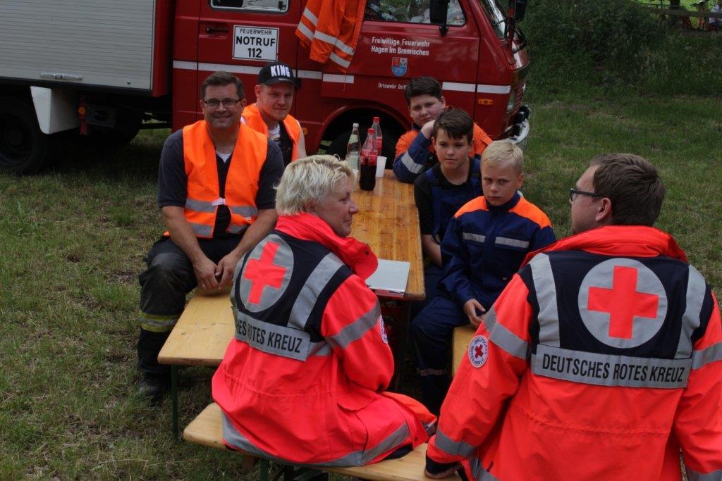 Keine Motorsportveranstaltung ohne  Sicherheitskräfte. Neben dem DRK ist auch di...