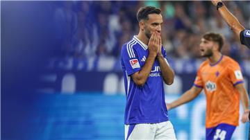 Kenan Karaman sucht die Schuld in der Krise nicht beim Trainer.