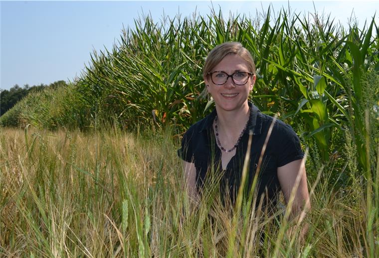 Kennt sich mit Gerste und Mais genauso gut aus wie mit den Feinheiten der EU-Förderung: Marina Sancken, die am 1. Oktober das Ruder im Landvolkhaus übernimmt. Foto Hansen