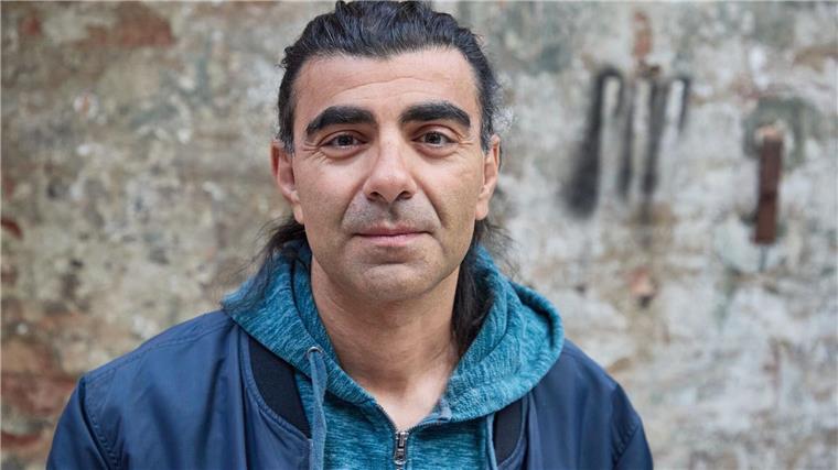„Crossing The Bridge“: Fatih Akins Kult-Musikfilm ist zurück Knapp 20 Jahre nach der ersten Veröffentlichung stellt Akin die restaurierte Fassung seines Films vor.