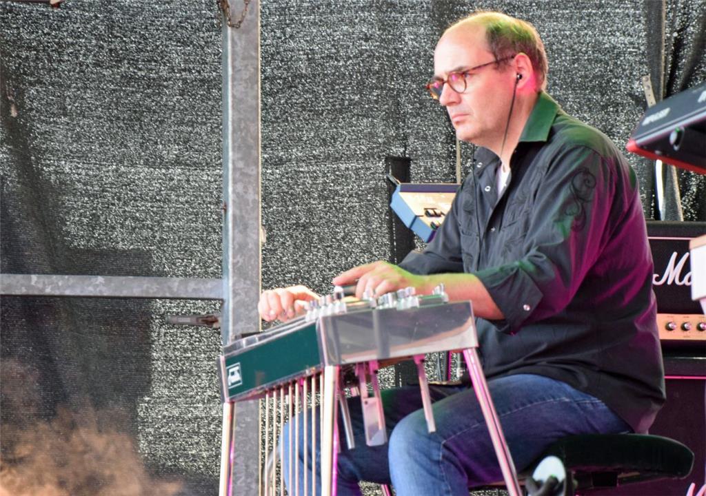 Knapp 4000 Besucher waren beim Musiksommer im Schaufenster Fischereihafen. Auf d...