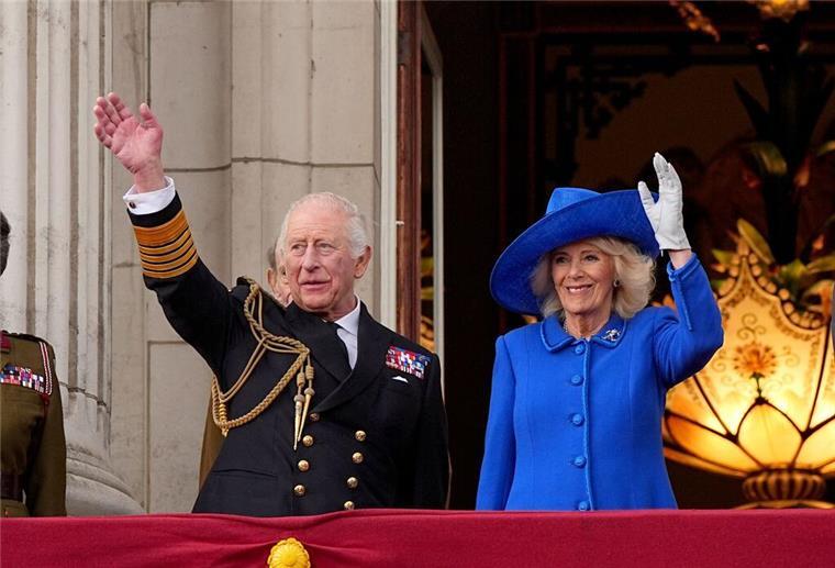 Britisches Königspaar reist im Oktober in den Vatikan König Charles III. und Königin Camilla reisen in den Vatikan. (Archivbild)