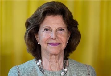 Königin Silvia von Schweden nimmt an der Eröffnung des Childhood-Hauses teil. Jetzt wird sie 80.