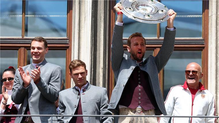 Wer startet in der Fußball-Bundesliga richtig durch? Können die Bayern nächstes Jahr im Mai wieder die Meisterschaft auf dem Münchner Rathausbalkon feiern?