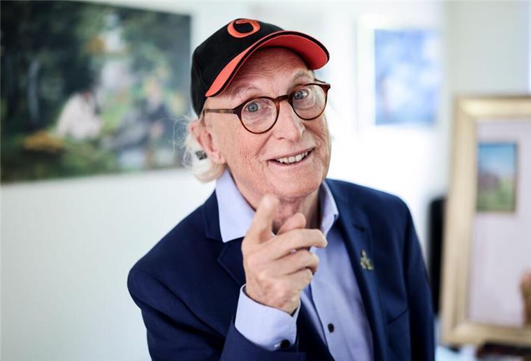 Otto Waalkes bekommt Fernsehpreis für sein Lebenswerk Komiker Otto Waalkes wird für sein Lebenswerk mit dem Deutschen Fernsehpreis ausgezeichnet. (Archivfoto)