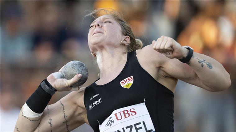 Kugelstoß-Olympiasiegerin Ogunleye in Lausanne Zweite Kugelstoßerin Alina Kenzel wurde beim Meeting in Lausanne Achte.