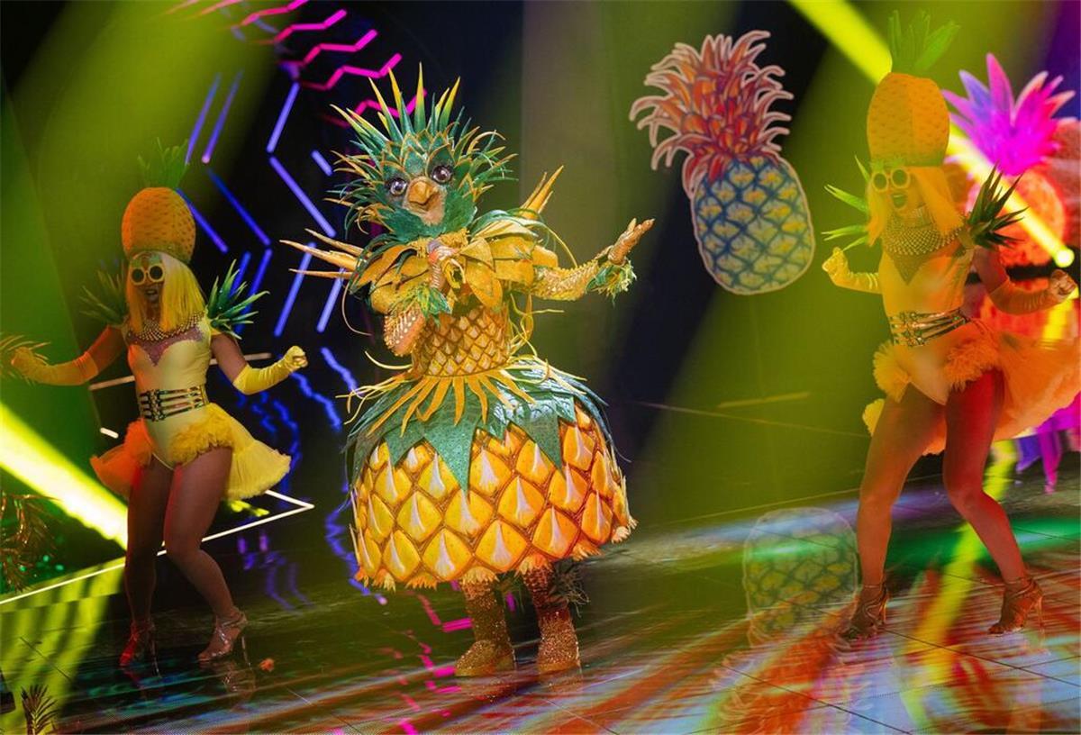 Enttarnt bei „Masked Singer“: Wer steckt hinter der Ananas? „Lady Ananas“ ist bei „The Masked Singer“ raus. (Archivbild)
