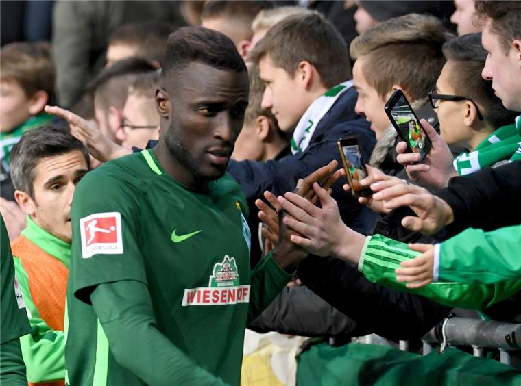 Werder Bremen: Lamine Sané vor Wechsel in die USA Lamine Sané steht bei Werder Bremen vor einem Wechsel in die USA.