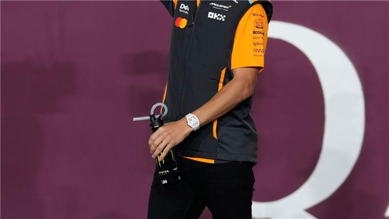 Weltmeister-Zoff mit Russell: „Jeden Respekt verloren“ Lando Norris musste in Katar die nächste Enttäuschung verkraften.