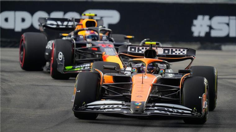 Norris besteht Nerventest in Singapur vor Verstappen Lando Norris rast in Singapur zur Pole.