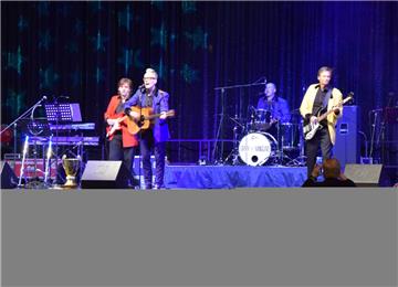 Larry & the Handjive sorgten für Stimmung. Foto: Rabbel