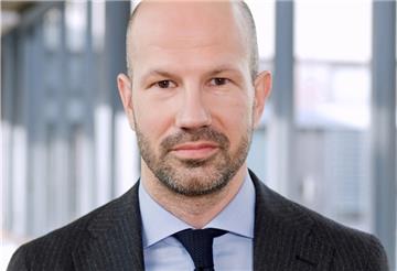 Lars Viellechner ist Professor für Verfassungsrecht an der Universität Bremen.