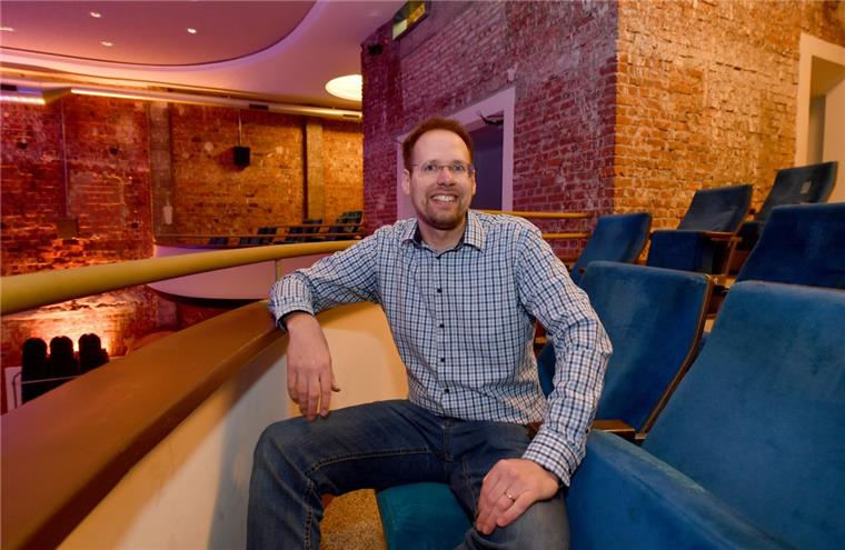 Apollo-Kino in Bremerhaven wird ein Veranstaltungshaus Lars Wübben kommt ist selbst Geestemünder und freut sich, wenn durch Apollo als Veranstaltungshaus Leben in die Georgstraße bringt.
