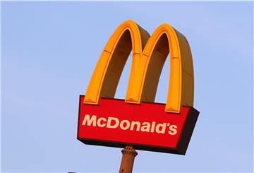 Laut Betreiber Timo Reimann kamen hier zu wenig Kunden vorbei: Die McDonalds-Filiale an der Bürgermeister-Smidt-Straße 17 muss schließen.
