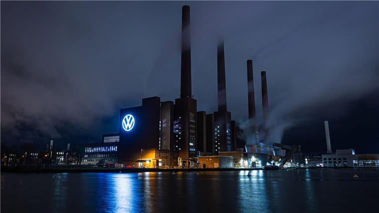 Umfrage: Sorgen um Wirtschaftsstandort Niedersachsen Laut einer Umfrage machen sich viele Niedersachsen Sorgen um Volkswagen. (Archivbild)