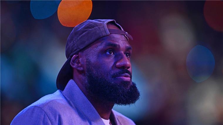 LeBron James hat Rückenschmerzen und verpasst den Saisonstart der NBA. (Archivfoto)