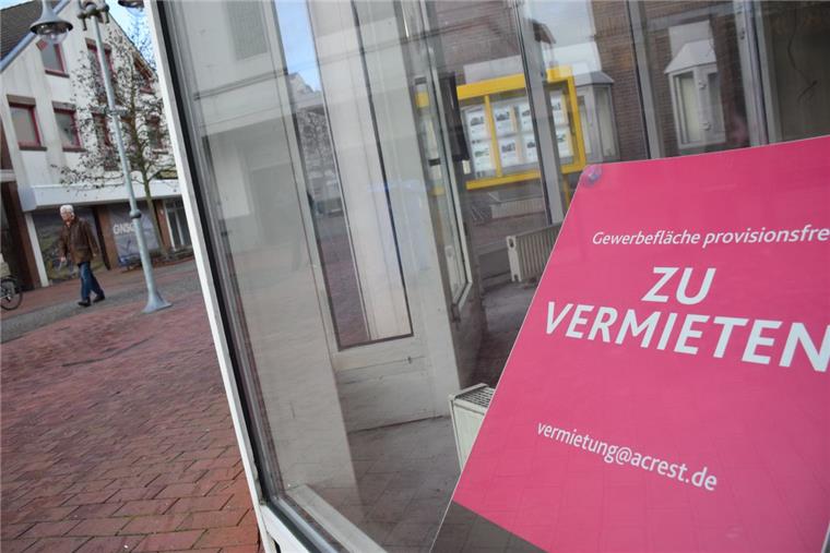 Geschäftsfrau sucht in Nordenham vier Jahre lang nach geeignetem Laden Leerstände gibt es in der Innenstadt mehr als genug, vor allem in der mittleren und nördlichen Fußgängerzone sind zahlreiche Gewerbeflächen ungenutzt. Dass sich für diese Immobilien keine Interessenten finden, hat eine Vielzahl an Gründen.