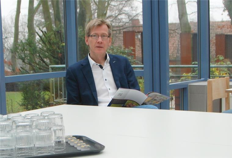 Bad Bedekesa: Evangelisches Bildungszentrum wird 40 Jahre alt Dr. Jörg Matzen im Evangelischen Bildungszentrum Bad Bederkesa