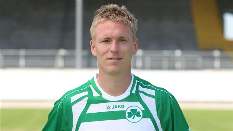 Fürth trennt sich von Trainer und Manager Leo Haas, hier noch ein Foto aus Spielerzeiten, soll die Fürther Profis zu neuen Erfolgen führen.