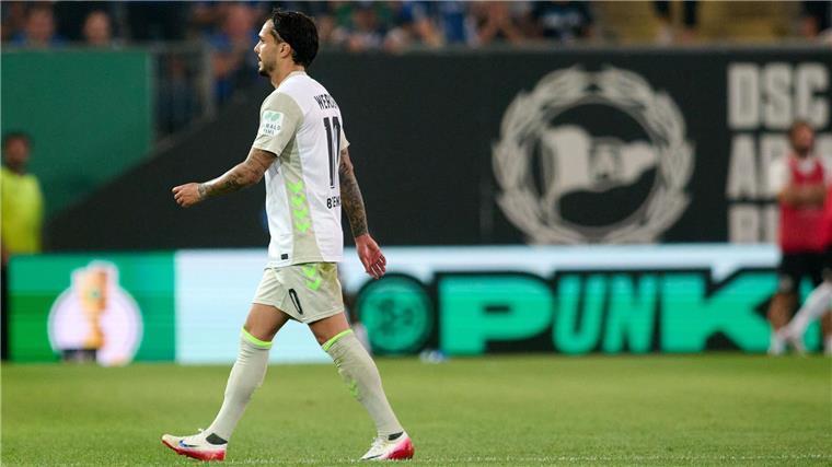 Bielefeld wird für Bremen erneut zum Pokalschreck Leonardo Bittencourt flog vom Platz.