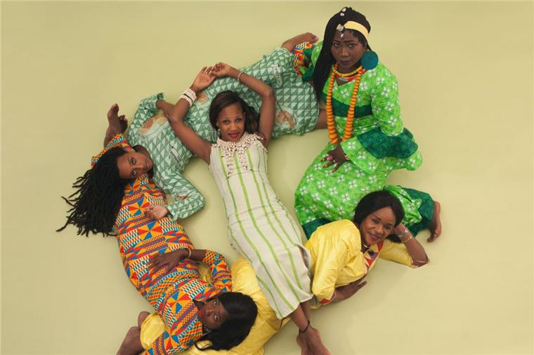 Musikalische Weltreise lockt nach Oldenburg Les Amazones d´Afrique eröffnen den Oldenburger Kultursommer.