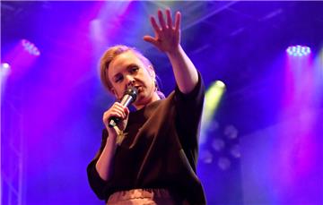 Leslie Clio trat ebenfalls beim Seestadtfest auf. Foto: Scheschonka