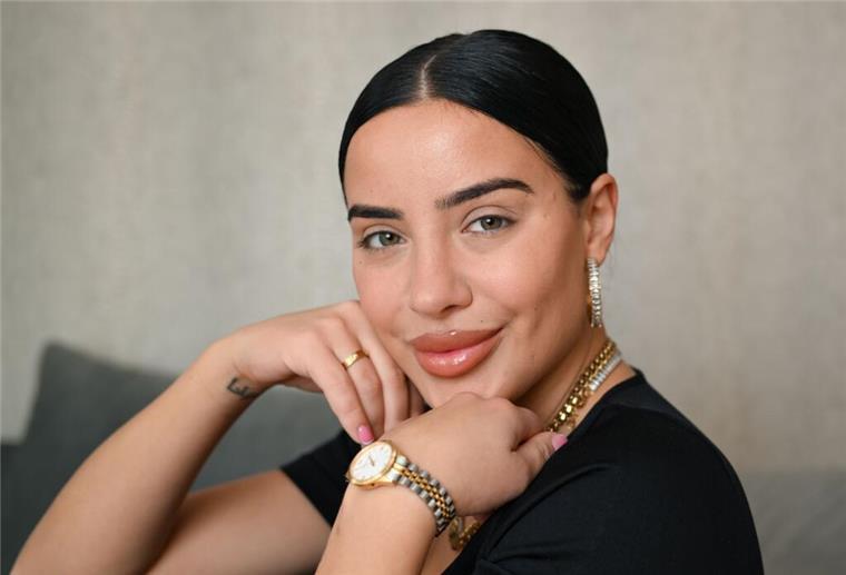 Leyla Lahouar und Mike Heiter sind ein Paar Leyla Lahouar hat 2024 beim RTL-Dschungelcamp den zweiten Platz erreicht.