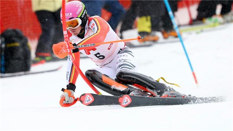 Fußballstars als Edelfans: Ski-Ass Straßer knapp geschlagen Linus Straßer fuhr im Slalom von Kitzbühl auf Platz fünf.