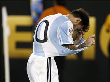 Lionel Messi hat nach dem verlorenen Finale bei der Copa America seinen Rücktritt aus der argentinischen Nationalmannschaft erklärt. 