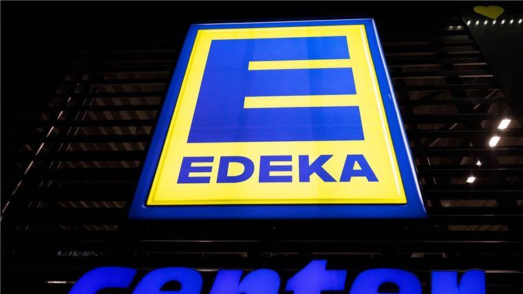 Listerien sind in einer Geflügelfleischwurst gefunden worden, die unter anderem in Edeka-Supermärkten verkauft wurde. (Archivfoto)