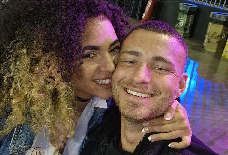 „Love Island“-Star Luca aus Debstedt zeigt sich mit seiner Liebe Luca Wetzel und Freundin