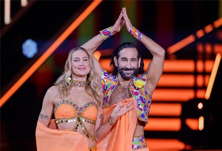 „Let’s Dance“: Eine Popsängerin muss abtanzen Lulu und Massimo Sinato konnten die Jury nicht überzeugen.