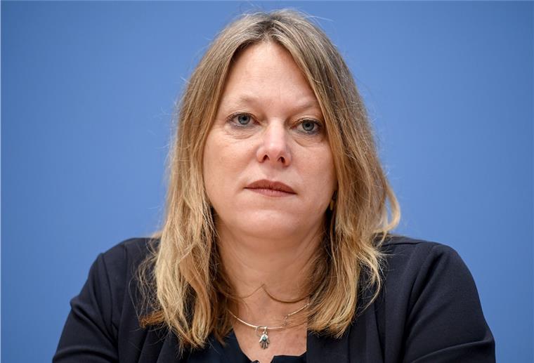 Bremens Verkehrssenatorin: Streit um Bußgeldkatalog ist festgefahren Maike Schaefer (Grüne), Senatorin für Klimaschutz, Umwelt, Mobilität, Stadtentwicklung und Wohnungsbau, will Bewegung in die Bußgelddebatte bringen.